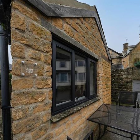 Chic Cotswold Tiny Home - Oddity House Blockley Exterior foto